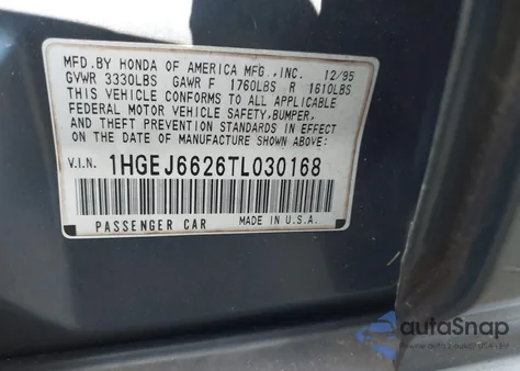 1996 Honda Civic Dx z USA, uszkodzony, nr VIN 1HGEJ6626TL030168